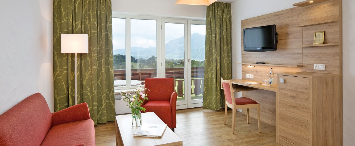 Superiorzimmer mit Bergblick – Hotel Nebelhornblick in Oberstdorf